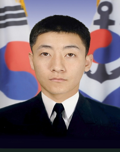 방일민 중사