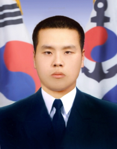 김동진 중사